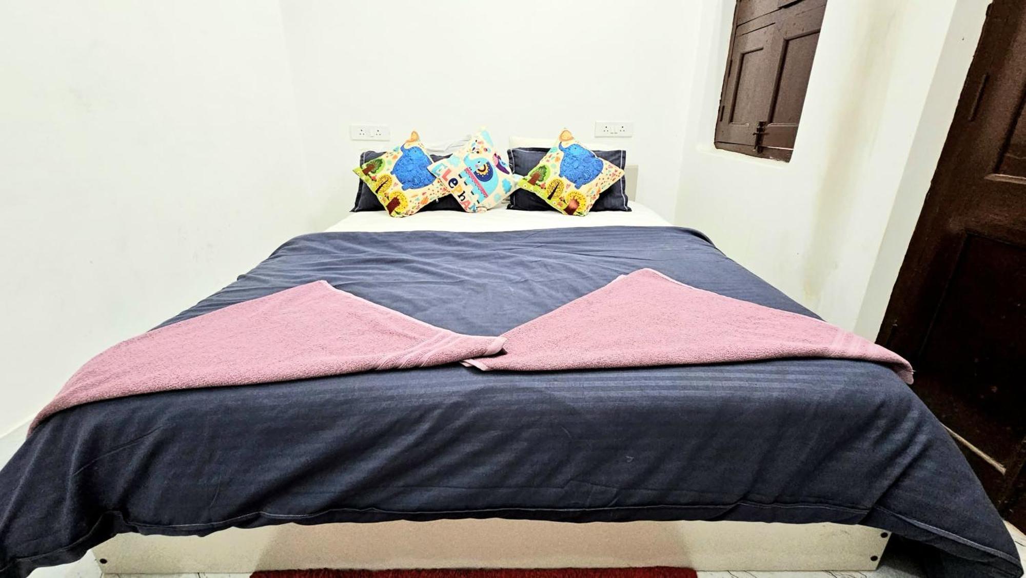 Elephant House - Boutique Stays Varanasi Exteriör bild